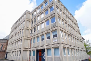 1 bed flat, Roxburgh Place, Old Town, Edinburgh, EH89SU - Image 12